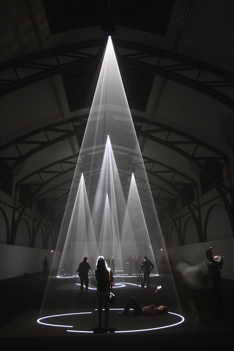 “Five Minutes of Pure Sculpture”. Installation view at Nationalgalerie im Hamburger Bahnhof, Museum für Gegenwart, Berlin, 2012. Photo by Sean Gallup, Getty Images. Courtesy Sean Kelly Gallery, New York.